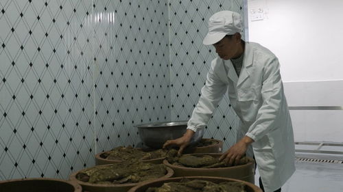 望謨 煙熏臘肉加工忙 溢出滿滿年滋味